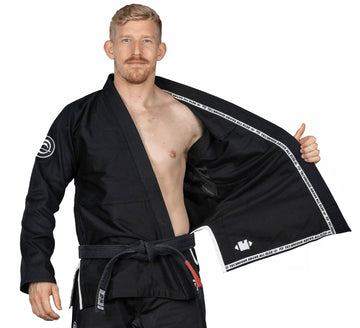 FUJI Flow-Tech Black BJJ Gi – Ultra Lightweight Breathable Jiu Jitsu Gi